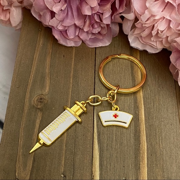 Nurses Keychain with Syringe & Charms - Picture 12 of 16
